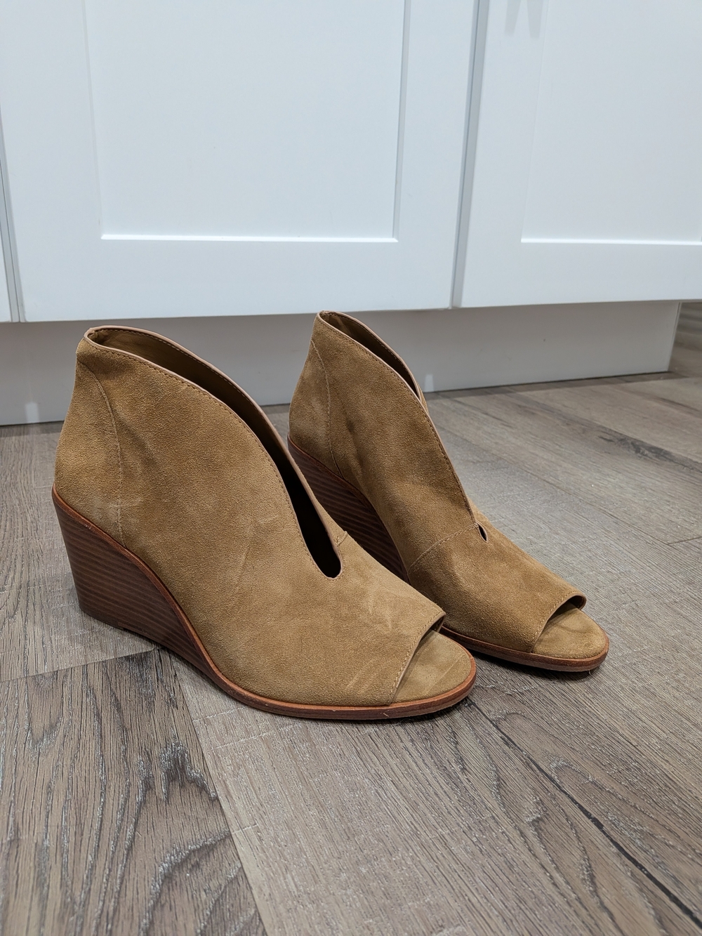 1. State Women’s Suede Peep-Toe Wedge Booties, Size 7.5
